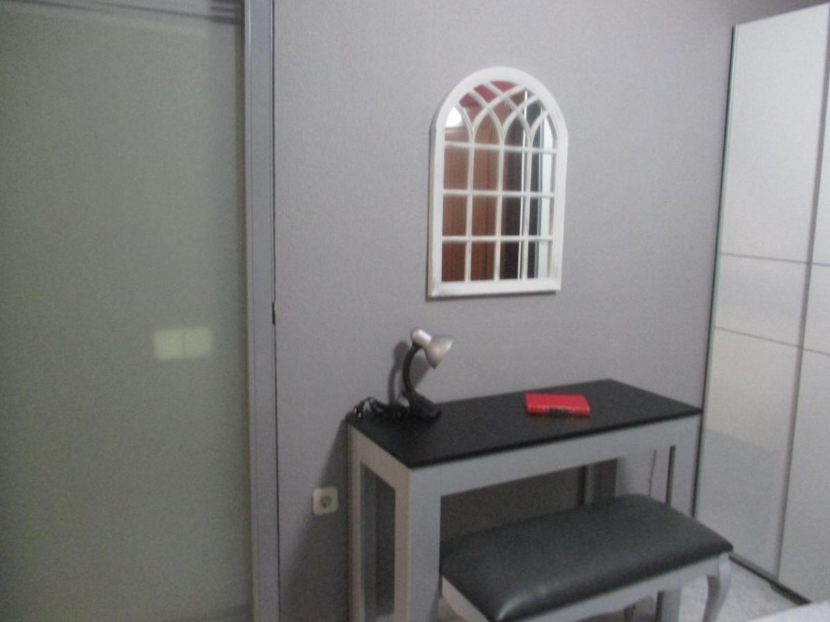 Apartamento Romabel Almagro Bagian luar foto