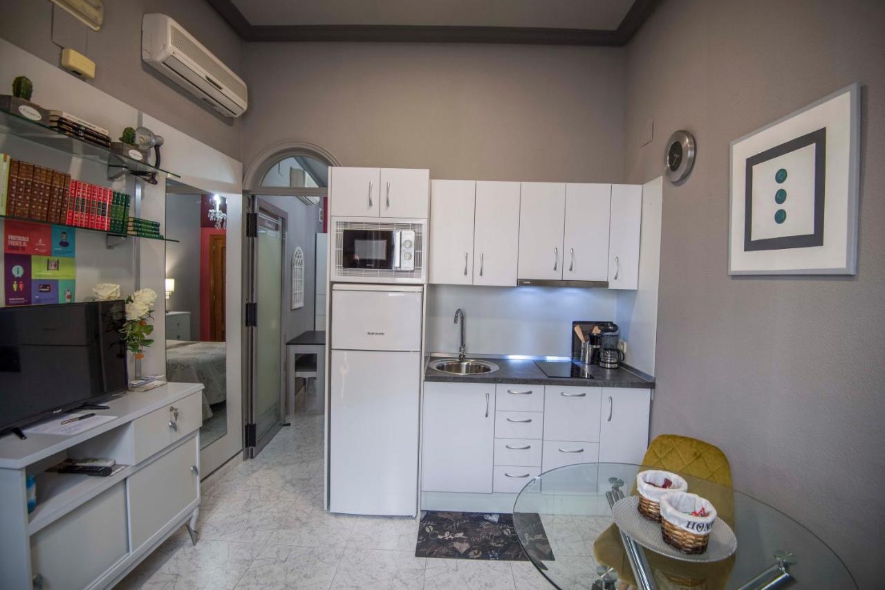 Apartamento Romabel Almagro Bagian luar foto