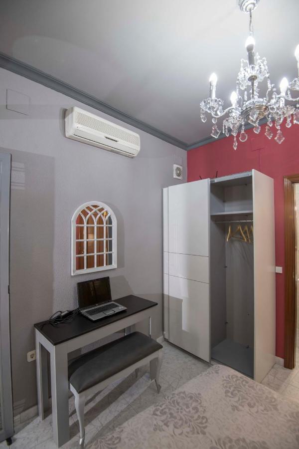 Apartamento Romabel Almagro Bagian luar foto