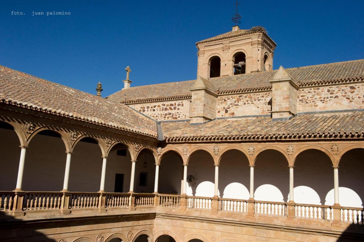 Apartamento Romabel Almagro Bagian luar foto