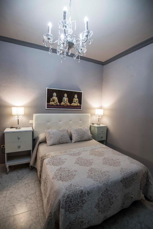 Apartamento Romabel Almagro Bagian luar foto